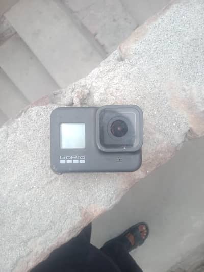 Only on camera not a battery and other accesoris
