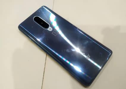 One Plus 8 5g UW - Screen with 4 lines - Urgent Sale