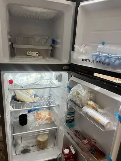 Haier Refrigerator HRF-186 EBS (Silver)