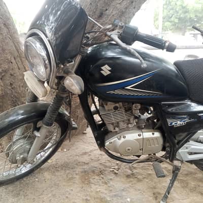 Suzuki GS 150