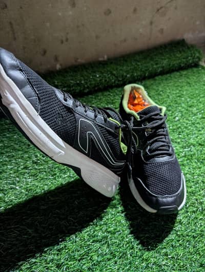 Brand name Kalenji shose Size 42 & 40 available