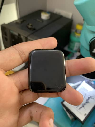 apple series 8 icloud screen