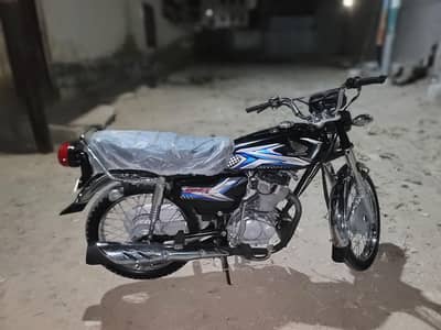 Selling Honda CG 125 2025.08 month