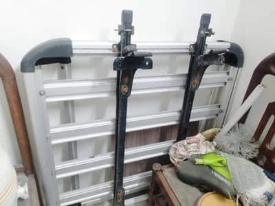 Car roof carrier