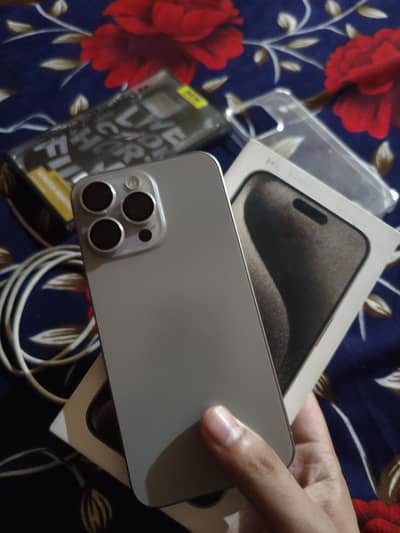 Apple iPhone 15 Pro Max