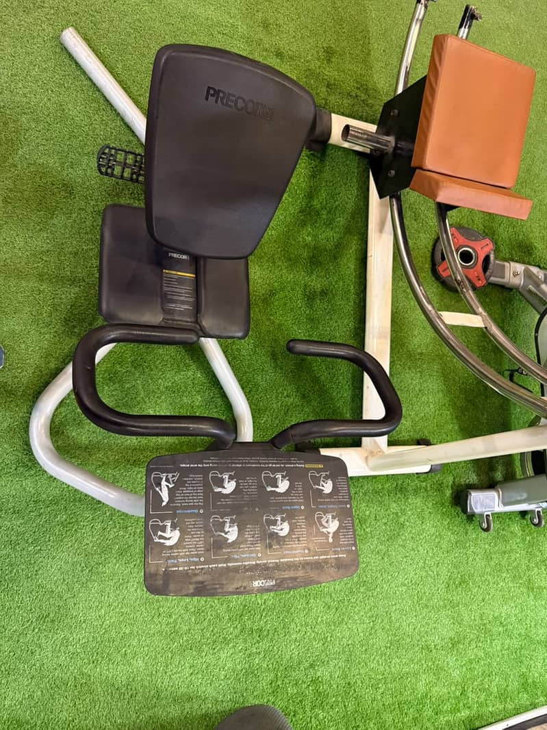 gym machine / treadmill / exercise cycle / exercise machine / elliptic 7