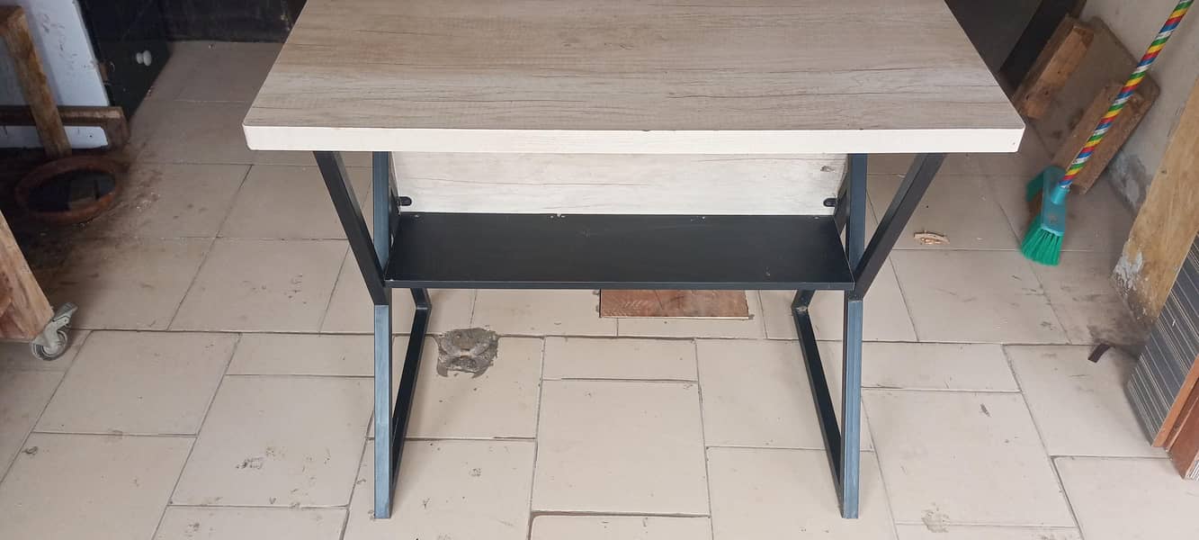 study laptok tAble 0