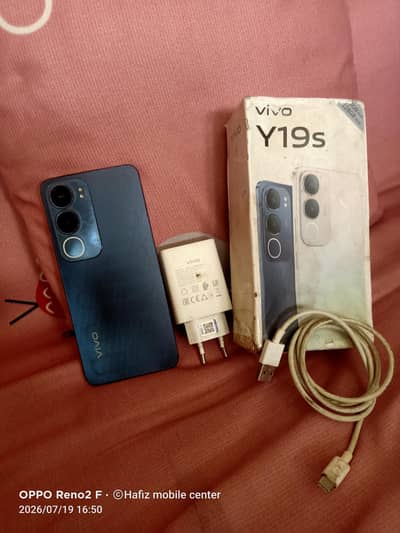 Vivo Y19s need and clean only seours parsan contact me no any falout