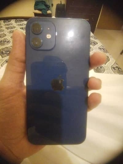 Apple iPhone 12