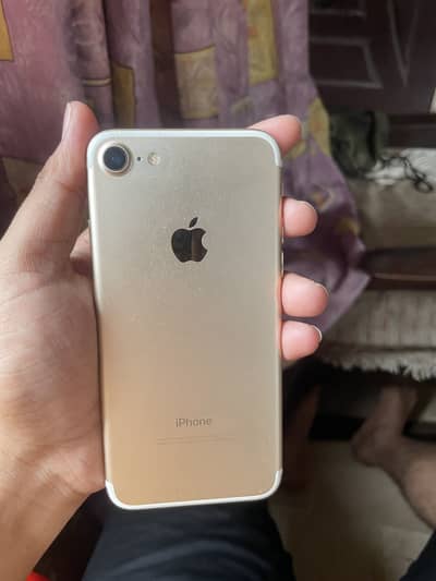 Apple iPhone 7 128 gb PTA approve urgent sale