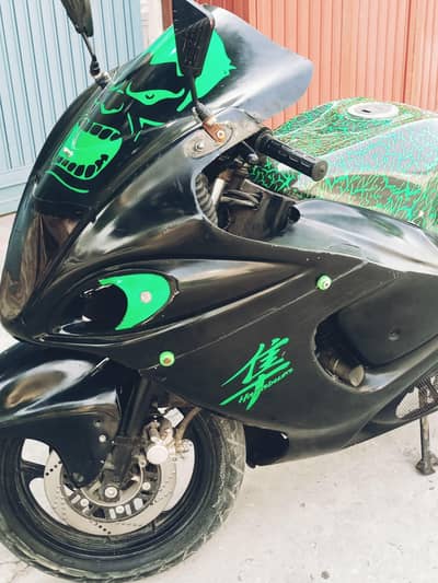 Suzuki Hayabusa Shaped Bike