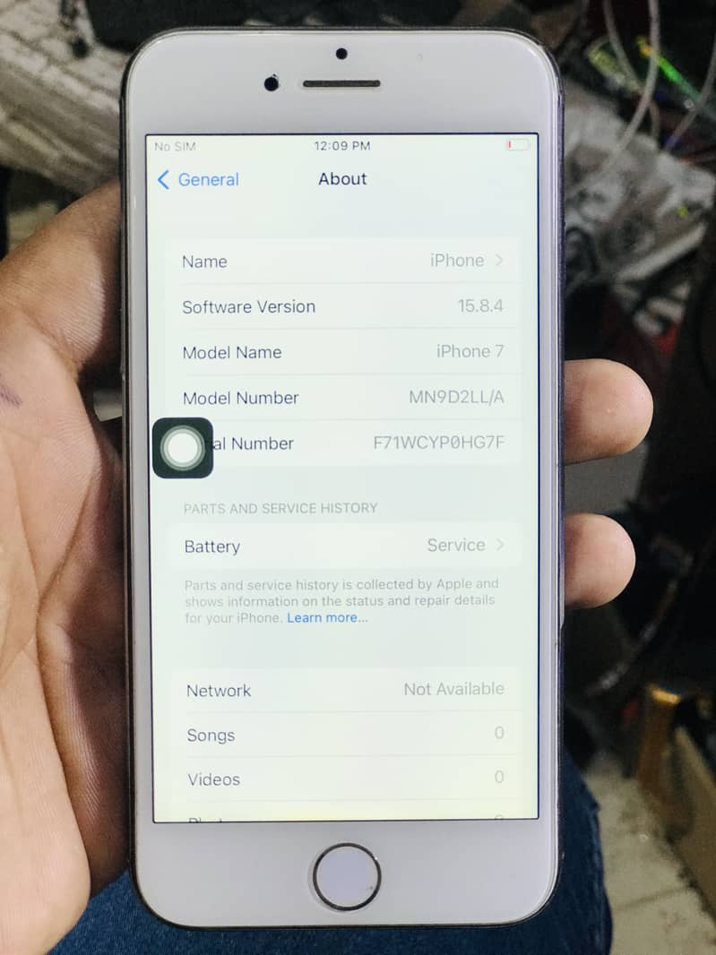 Apple iPhone 7 4
