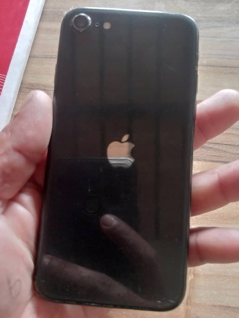 Apple iPhone SE 3