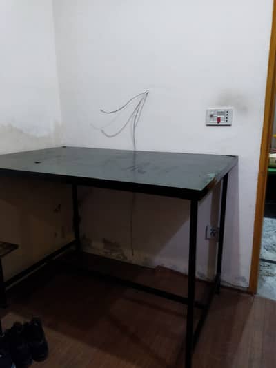 4x3 ft Heavy Duty Iron Table | High Gloss Removable Top | Like New
