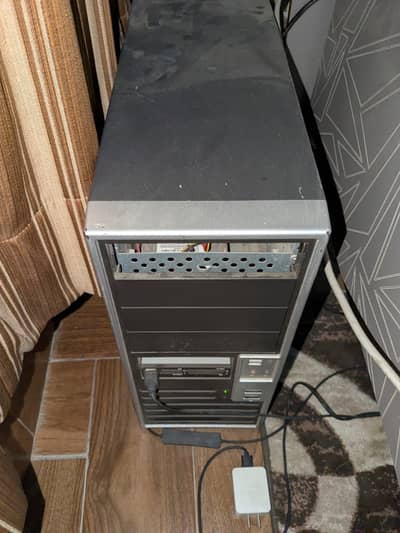 Gaming PC | RX 580 8GB | Ryzen 5 2600 | 16GB RAM | SSD + HDD