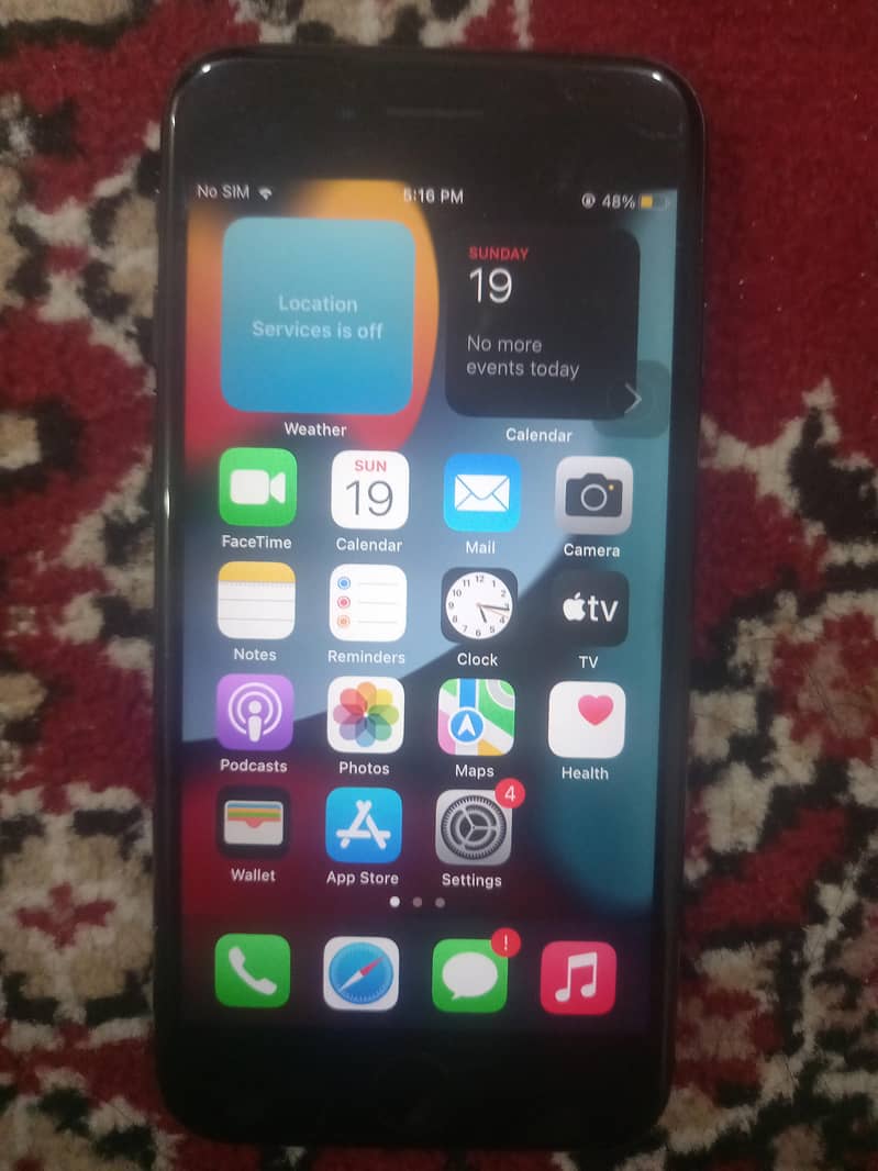 Apple iPhone 7 0