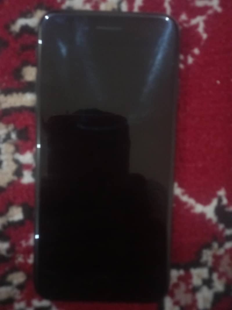 Apple iPhone 7 1