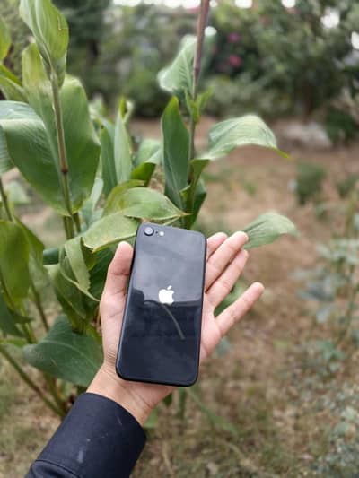 Apple iPhone SE 2022