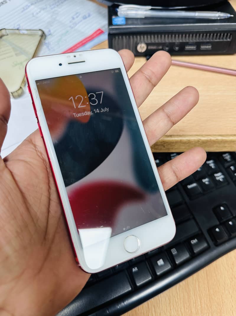 Apple iPhone 7 1