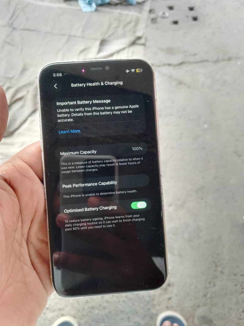 Apple iPhone 11 4