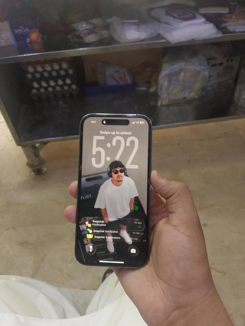 iphone 14 pro 2