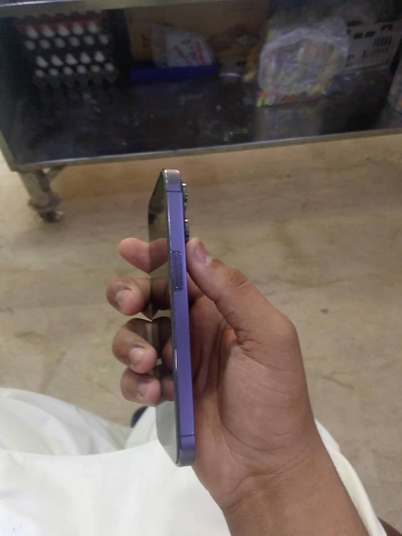 iphone 14 pro 3