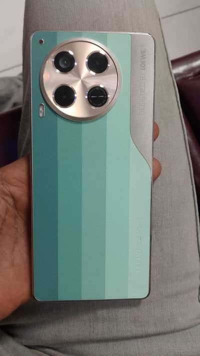 Tecno Cammon 30 Loewe 24/256 Official Pta Approved with Box
