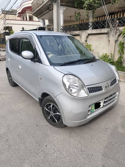 Nissan Moco 2007/2013 in excellent condition.