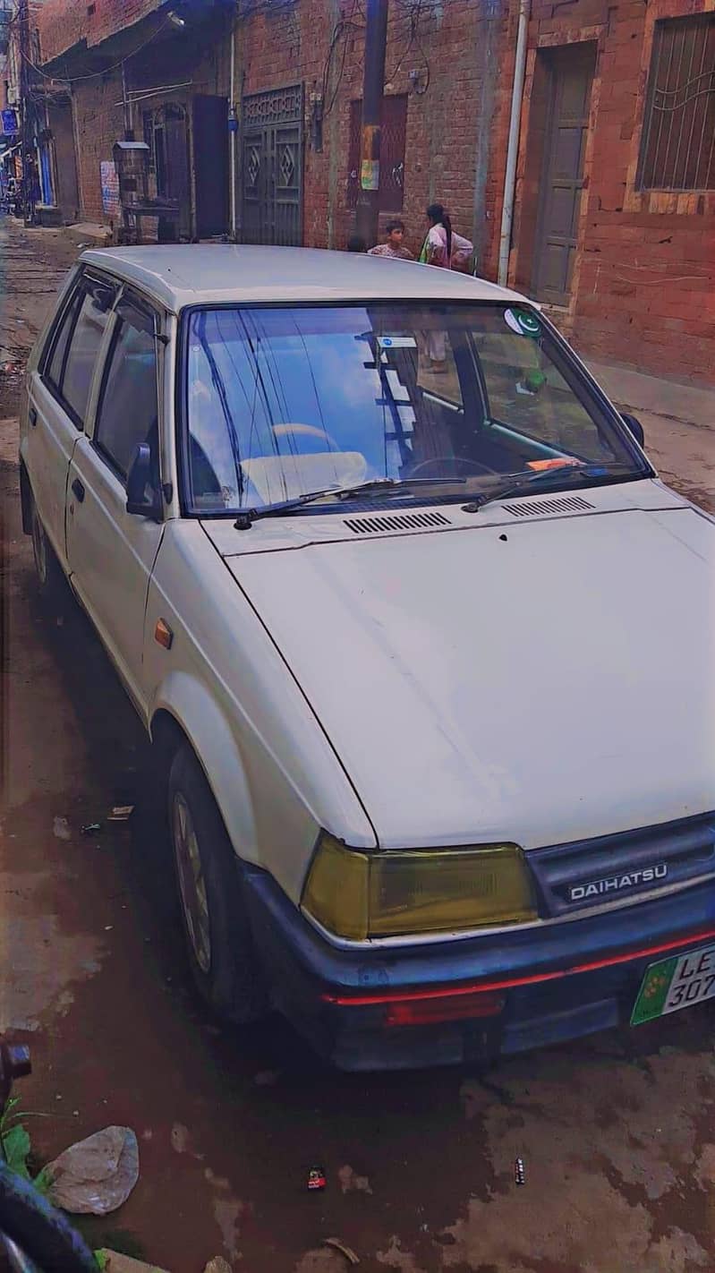 charade 1986 0