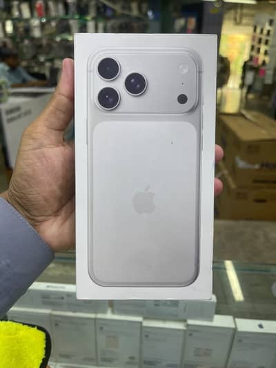 Apple iPhone 17 Pro Max 256gb non pta box pack