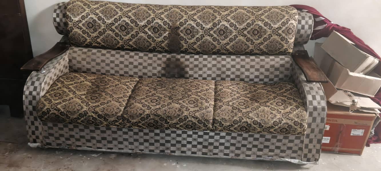 Sofa Set Good Condition 1