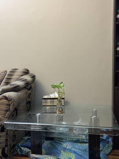 Sofa set (7 seater) & table