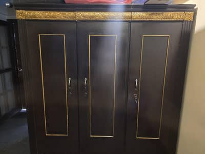 King Bed Set with Spring Mattress/Wardrobe Cupboard/Dressing Table