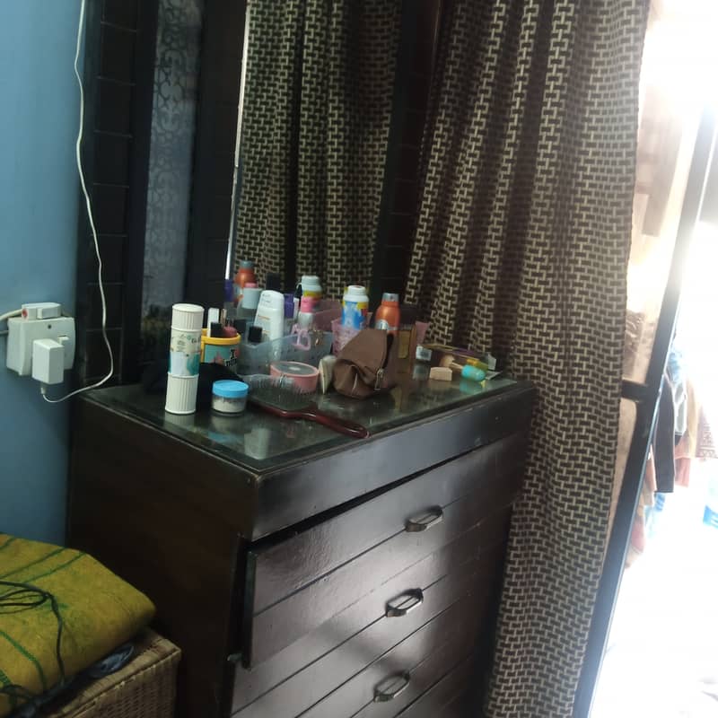 Bed set with side table dressing table & Cupboard 6
