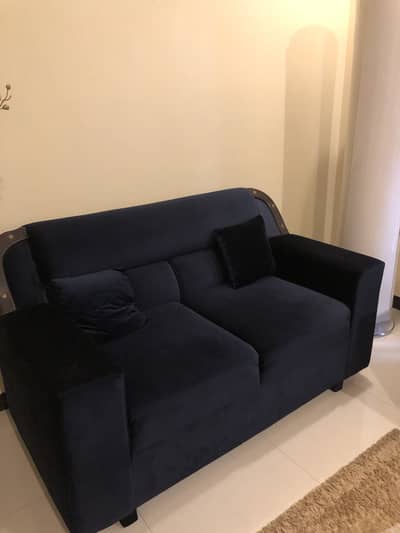 6 Seater Sofa Set In Good Condition