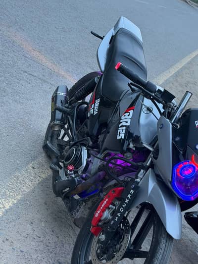 ybr 125