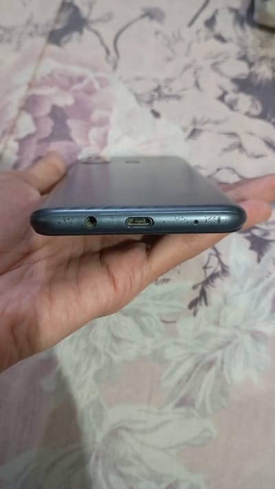 Sale Tecno spark 7T