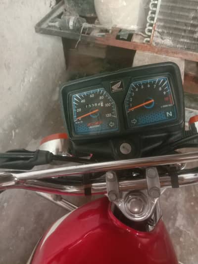Honda CG 125 2025