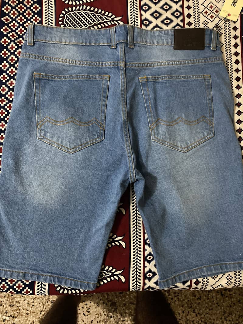Shorts from engine 2