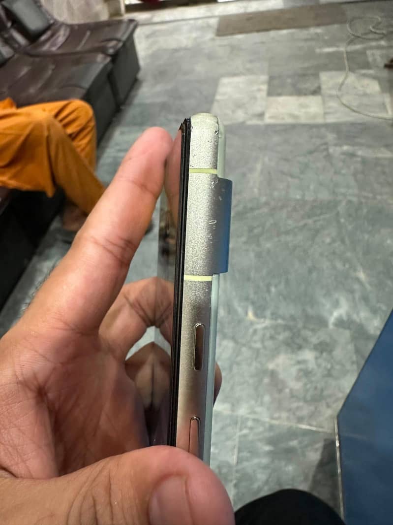 Google Pixel 7 6