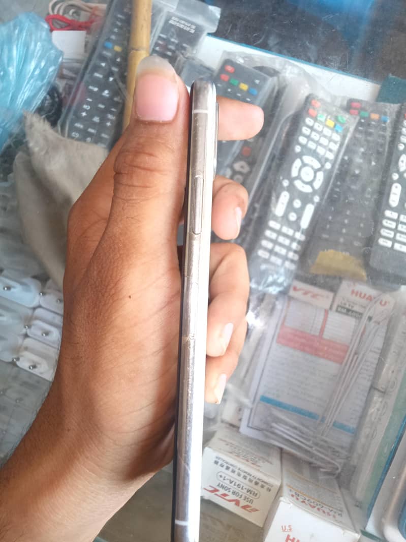 Apple iPhone X 1