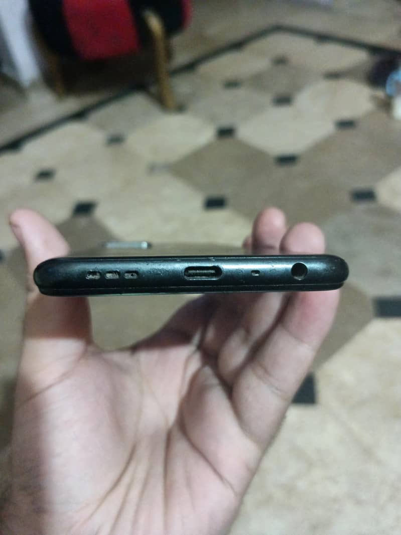 OPPO A76 3