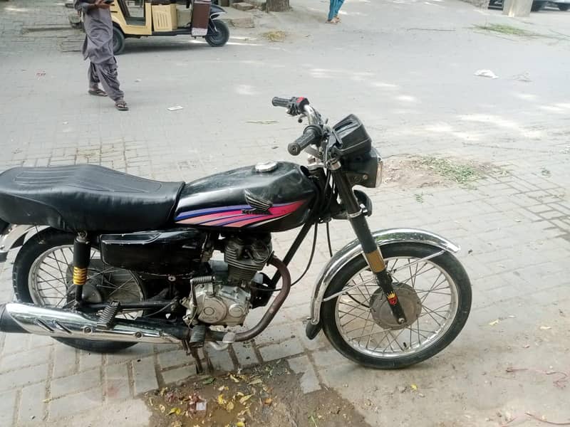 Unique 125 1
