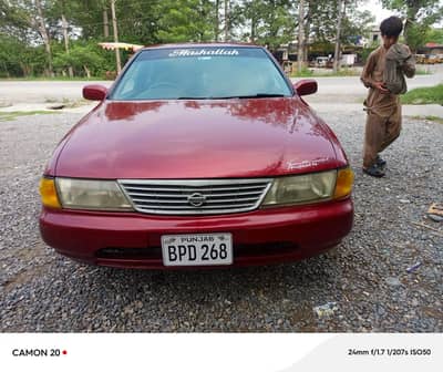 Nissan Sunny 2000
