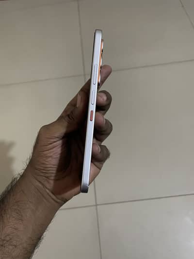 Infinix Hot 60 Pro With Warranty