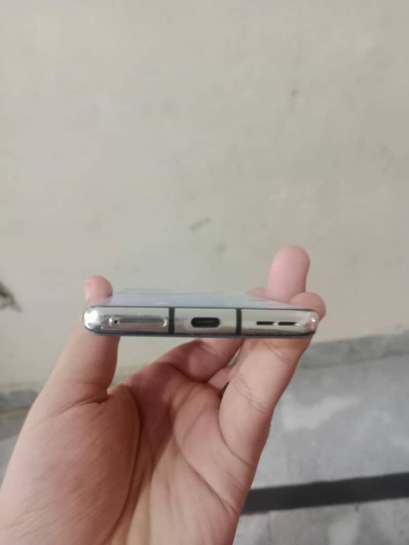 One Plus 8 6