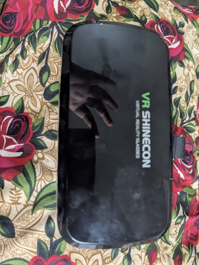 Shinecon VR headset 2