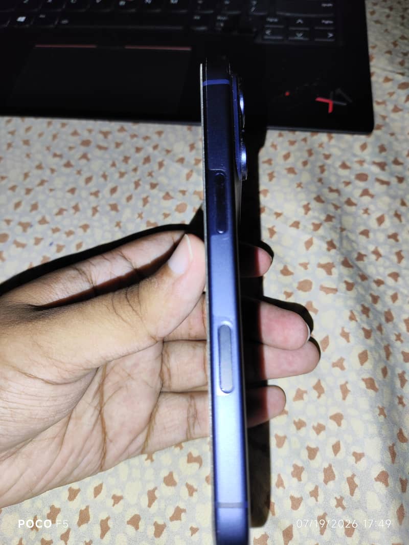 Apple iPhone 17 Pro 1