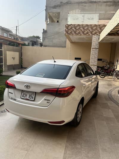 Toyota Yaris 2021 bumper to bumper geniune antique car