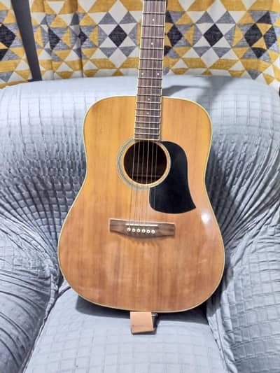 Yamaha GUITAR Available for Sale